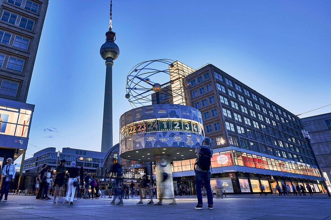 Berlin Walking Tour with Audioguide on Your Smartphone - Checkpoint Charlie Without the Tour-Noise