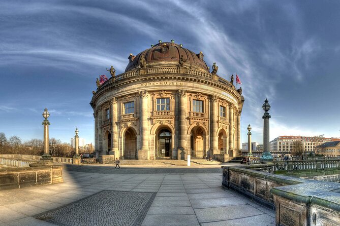Berlin Walking Tour with Audioguide on Your Smartphone - Gendarmenmarkt to Bebelplatz: Architecture and Ideas