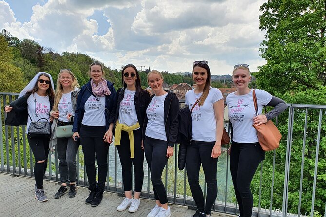 Bern Scavenger Hunt and Sights Self-Guided Tour - H2: Stop 1 at the Parliament Building (Bundeshaus) — start big, learn fast