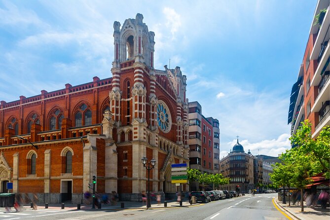 Bilbao Scavenger Hunt and Highlights Self Guided Audio Tour - Start in Doña Casilda Iturrizar Park for the easiest flow