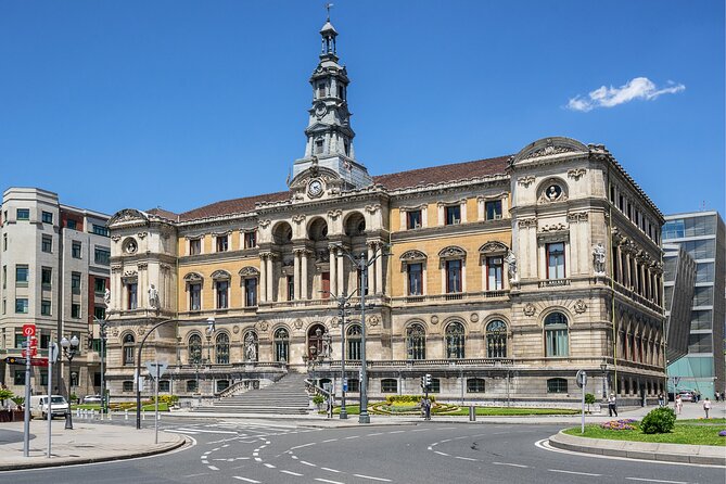 Bilbao Scavenger Hunt and Highlights Self Guided Audio Tour - Price and value: $8.45 for a walk that turns into 2–3 hours
