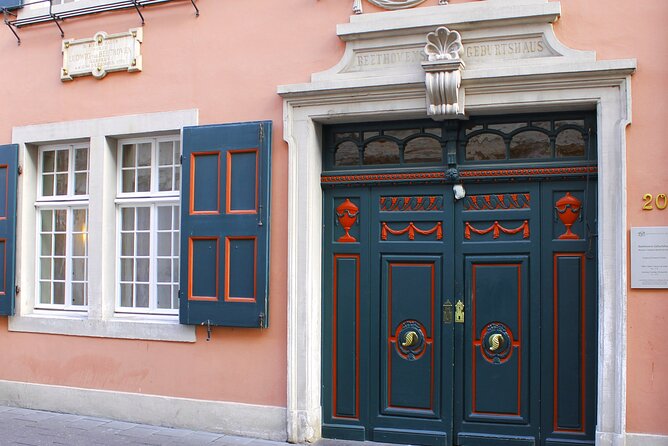 Bonn Scavenger Hunt and Sights Self-Guided Tour - How the app turns sights into points
