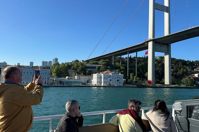 Bosphorus Daytime or Sunset Sightseeing Cruise & Audio Guide - Why this Bosphorus cruise works when your time is tight
