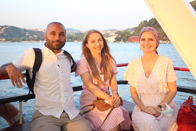 Bosphorus Sightseeing Cruise Tour with Audio Guide - Boarding at SeaLand Travel Agency: Make Your Start Smooth