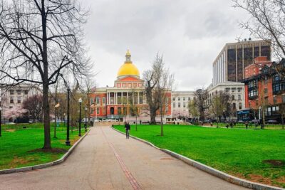 Boston Record Breakers: Self-Guided Scavenger Hunt - How the offline scavenger hunt actually feels as you walk