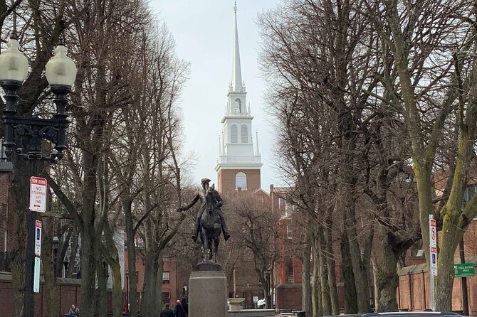 Boston's Freedom Trail: A Self-Guided Tour of All 16 Sites - Getting started at Tremont Street: using VoiceMap without frustration