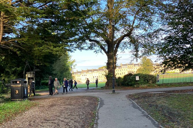 Bridgerton’s Filming Locations in Bath Audio Guide - Key things you’ll notice on this Bath Bridgerton walk