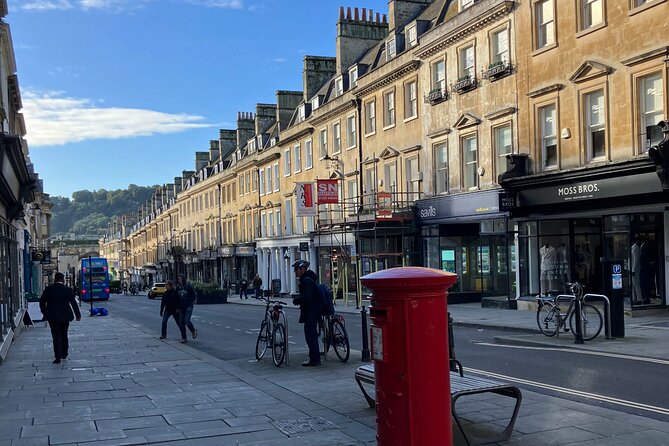 Bridgerton’s Filming Locations in Bath Audio Guide - Historic bathing spot to Georgian theatre: Bath’s layers in motion