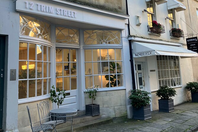 Bridgerton’s Filming Locations in Bath Audio Guide - Symmetry walk-by and the bridge approach to Lady Danbury’s world