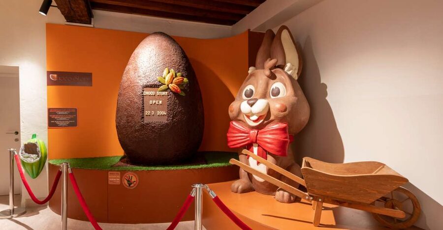 Bruges: Choco-Story Museum with Audio Guide and Tastings - Getting oriented at Wijnzakstraat 2 (and what the 90 minutes really feels like)