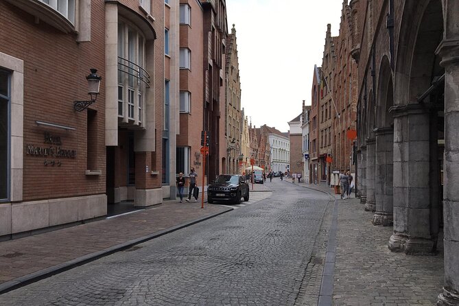 Bruges’ Legends and Hidden Treasures: A Self-Guided Audio Tour - Stoofstraat and Church of Our Lady: narrow streets, big atmosphere