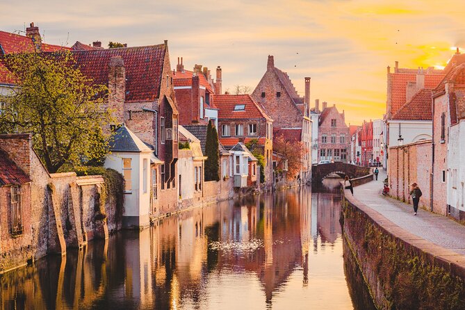 Bruges Scavenger Hunt and Highlights Self Guided Audio Tour - Weather, health, and the outdoor-only reality