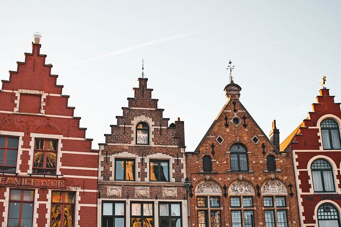 Bruges Walking Tour with Audioguide on Your Smartphone - Bruges at Your Own Pace: Using the Smartphone Audioguide