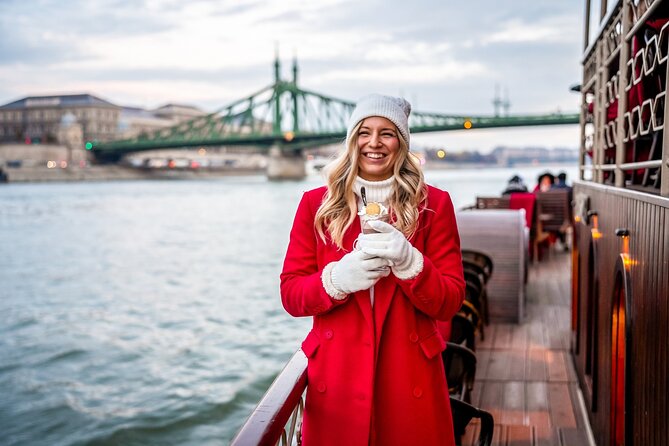 Budapest Paddle Steamer Danube Cruise with Tokaj & Audio Guide - The audio guide: how to get real context without a live guide