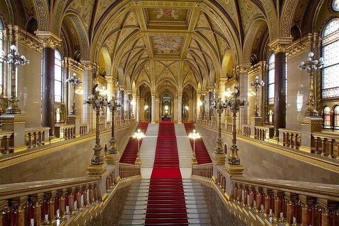 Budapest Parliament Audio Guide Tour with Danube Cruise - Where You Sit Changes Everything: Photo Tips for a Glass-Enclosed Boat