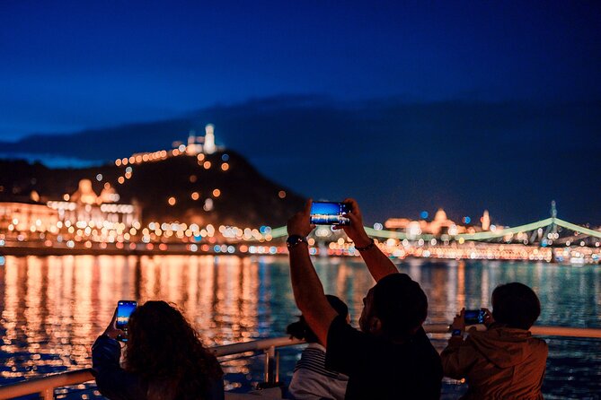 Budapest River Cruise with 1 Free Tokaj Frizzante and Audio Guide - Welcome drink, bars, and comfort details that matter