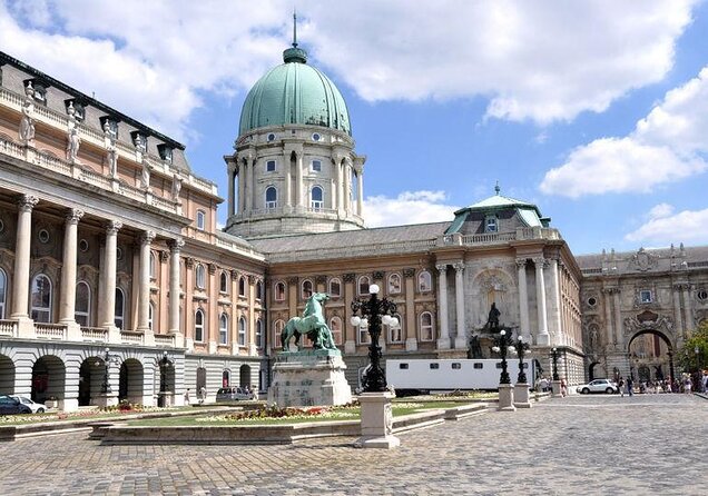 Budapest Scavenger Hunt and Highlights Self Guided Audio Tour - Key things to know before you go