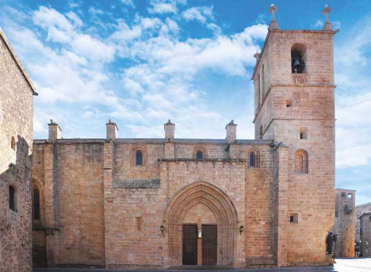 Cáceres: Concathedral of Santa Maria Ticket with Audio Guide - Key things to know before you go