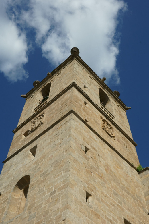 Cáceres: Concathedral of Santa Maria Ticket with Audio Guide - Using the audio guide: your best move for faster understanding