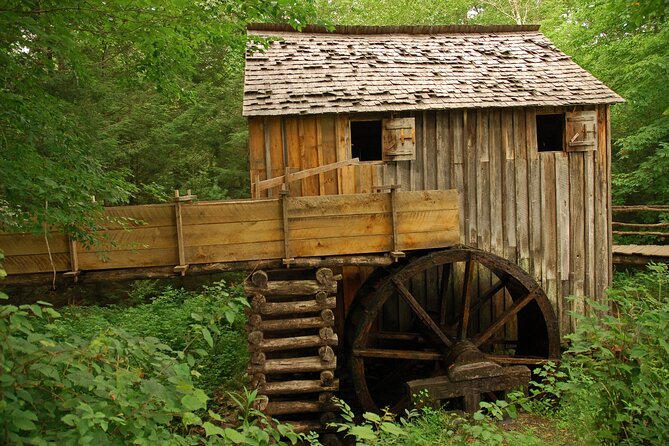 Cades Cove Sightseeing Self-Guided Driving Audio Tour - The Main Stops: Cabins, Churches, and Civil War Connections