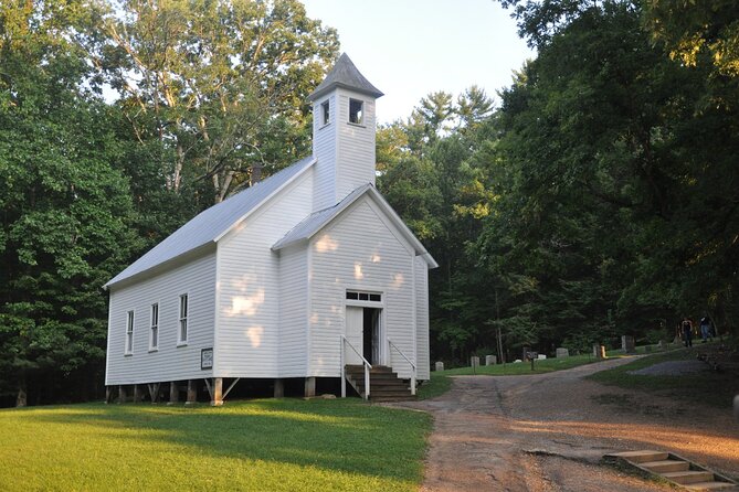 Cades Cove Sightseeing Self-Guided Driving Audio Tour - Tech Reality Check: Offline Download, GPS Triggers, and Car Audio