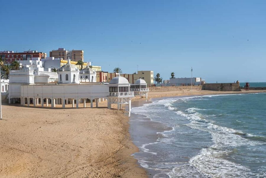 Cádiz TukTuk Tour with Audioguide - Puertas de Tierra: The Old-Town Gateway Finish