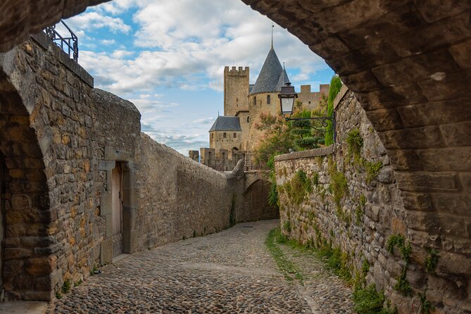 Carcassonne 's Medieval Walls: A Self-Guided Tour - Key things that make this wall walk work