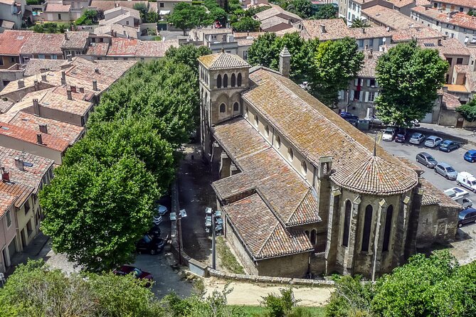 Carcassonne Scavenger Hunt and Highlights Self-Guided Tour - Language Options: You Control the Comfort Level