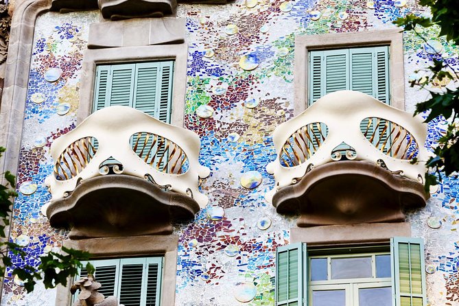 Casa Batllo Admission Ticket with Intelligent Audio Guide - Gaudí Dome and Gaudí Cube 360: the modern add-on that many people remember