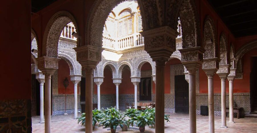 Casa de Salinas Entry Ticket with Audio Guide - Casa de Salinas in Seville: A Smaller Palace You’ll Actually Finish