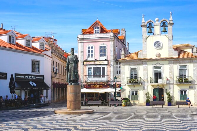 Cascais Scavenger Hunt and Sights Self-Guided Tour - Palacio Seixas: where questions turn into real learning