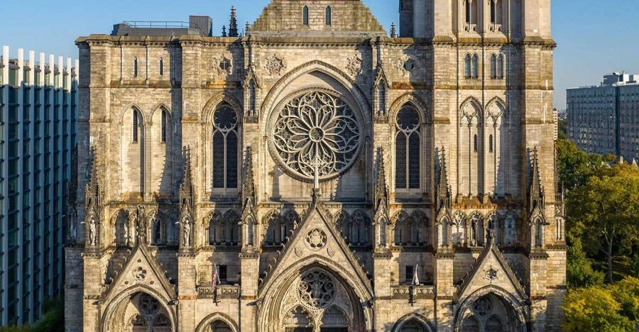 Cathedral of St. John the Divine: Self-Guided Tour - Entering the cathedral: the scale hits before the facts do