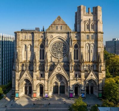 Cathedral of St. John the Divine: Self-Guided Tour - Getting in: security and the visitor center sticker