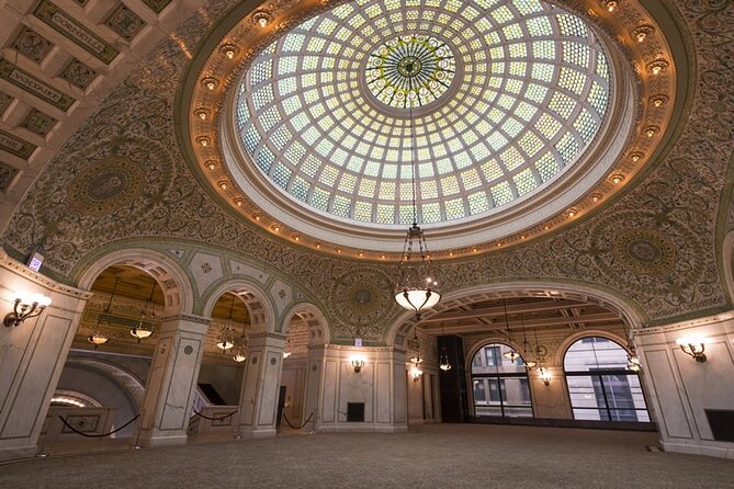 Chicago Self-Guided Audio Tour - Cloud Gate: the Bean, the engineering, and why it makes people smile