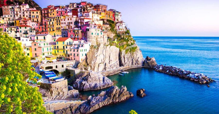 Cinque Terre Audioguide - TravelMate app for your smartphone - A smartphone audioguide that keeps Cinque Terre in your control