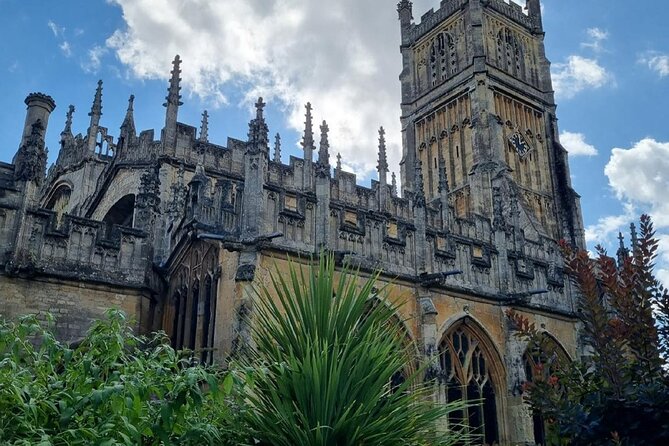 Cirencester’s Tall Tales and Hidden History: A Self-Guided Audio Tour - How VoiceMap Works on the Ground (So You Don’t Get Lost)