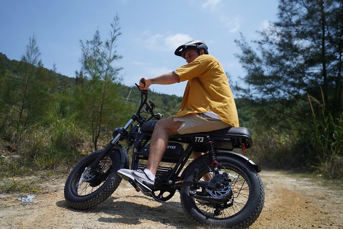Coastal E-Bike Adventure: Full-Day Self-Guided Tour Grand Cayman - Getting Started Near George Town: How to Avoid the First-Day Headache
