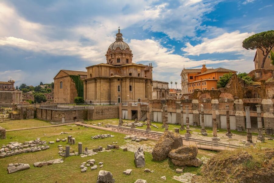 Colosseum Entry with digital audioguide and arena option - The Roman Forum: your guided story turns into walking context