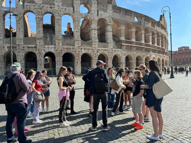 Colosseum Express Guided Tour / Forum & Palatine Audioguide - Tour overview: what this “express” Colosseum experience really means