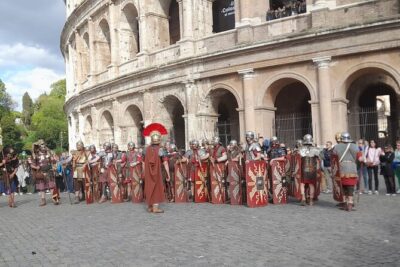 Colosseum Hosted Entry + Audio Guide & Pro Photoshoot (Arena Opt) - Colosseum Access Details: What’s Included and What’s Not