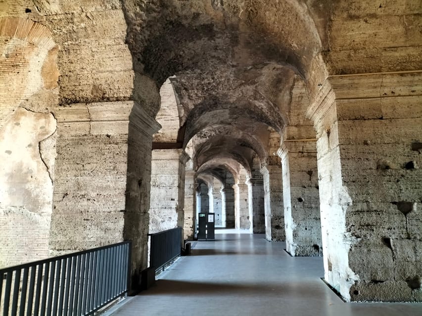 Colosseum, Roman Forum, Palatine Hill access and AudioGuide - Palatine Hill: where Rome began, plus great terrace photos