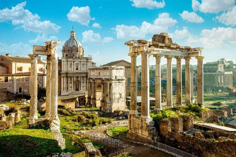 Colosseum, Roman Forum & Palatine Hill with Audioguide App - Inside the Colosseum: corridors, seating, and walking in gladiator footsteps