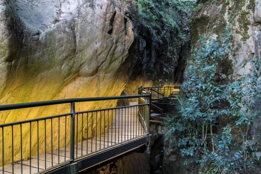 Como Lake: entry ticket Bellano Gorge and audioguide of lake - Who this experience fits best (and who should reconsider)