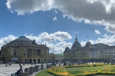 Copenhagen's Royal History: A Self-Guided Walking Tour - VoiceMap on your phone: offline audio and lifetime access