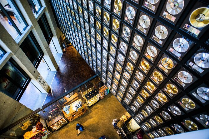 Country Music Hall of Fame Admission with Audio Guide - Getting There: Public Transport, Parking, and a Cost-Smart Plan
