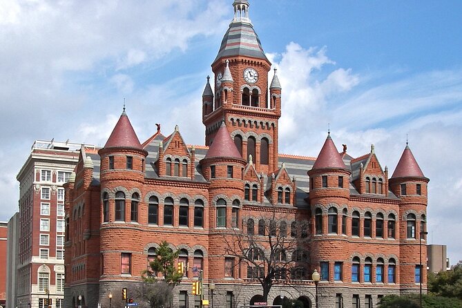 Dallas Scavenger Hunt & Self-Guided Tour - Who this works best for (and when it may not)