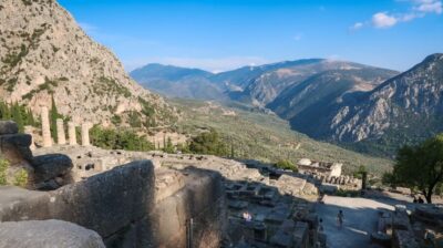 Delphi: Archaeological Site & Museum Ticket with Audio Tour - Delphi Archaeological Museum First: Read the Context Before You Climb