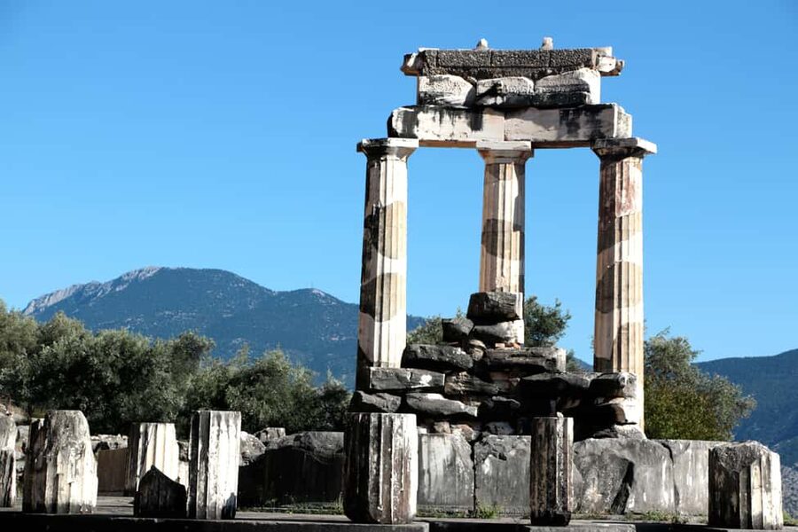 Delphi Self-Guided Tour with 3D Models & Audio (No Ticket) - Apollo’s Temple and the Oracle Setting: Your Main Sacred Loop