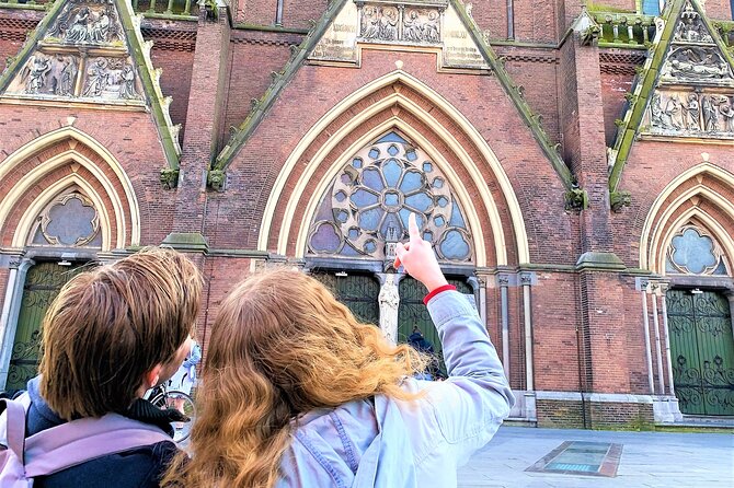Discover Leiden with a self-guided Outside Escape city game tour! - Where you start in Leiden (Beestenmarkt) and where you finish (Burgsteeg)