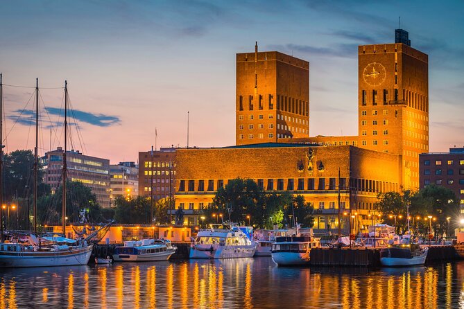 Discover Oslo: Self Guided Audio Tour - Oslo City Hall and the Edvard Munch Room